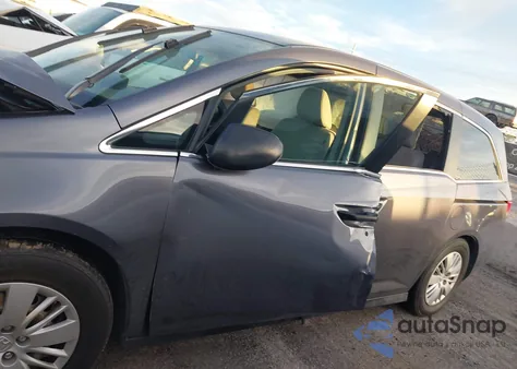 2016 Honda Odyssey Lx z USA, uszkodzony, nr VIN 5FNRL5H24GB034410